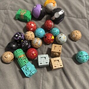 Bakugan Battle Brawlers Lot, Lot of 24